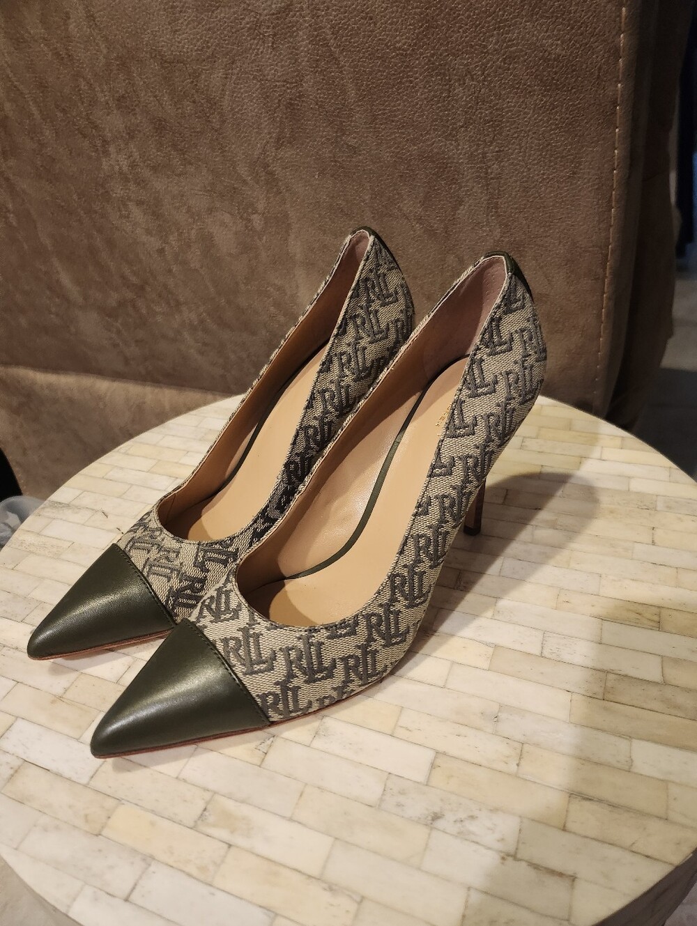 Lauren Ralph Lauren Lindella Monogram Jacquard Pump size 9 - Picture 3 of 10
